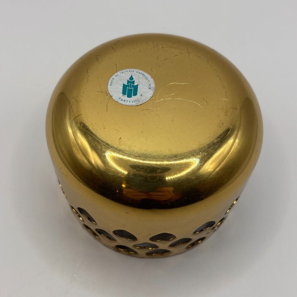 Vintage PartyLite Brass Votive Tealight Holder Heart Cut Outs With Glass Holder - Picture 4 of 6